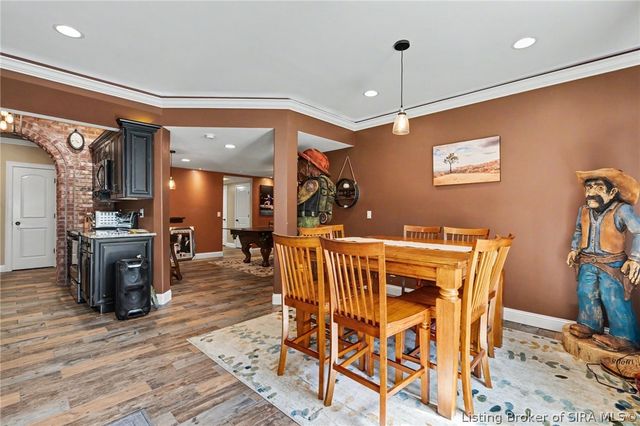 7714 Deer Run Road, Henryville, IN 47126