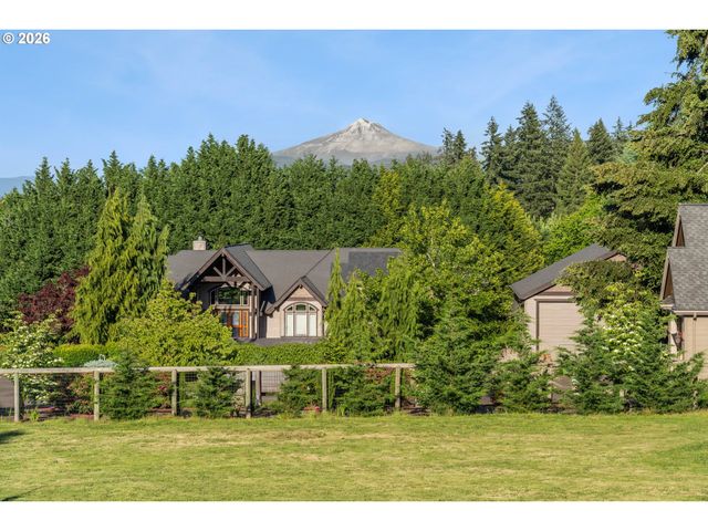 17908 S LAVINE Ln, Oregon City, OR 97045
