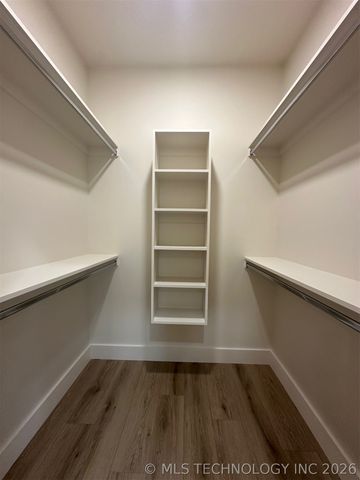 12195 Longboard Loop, Kingston, OK 73439