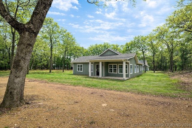 12195 Longboard Loop, Kingston, OK 73439