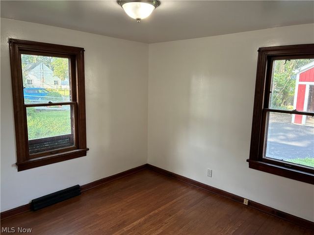 7382 Presley Avenue, Mentor, OH 44060