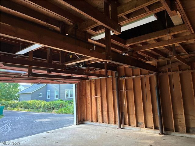 7382 Presley Avenue, Mentor, OH 44060