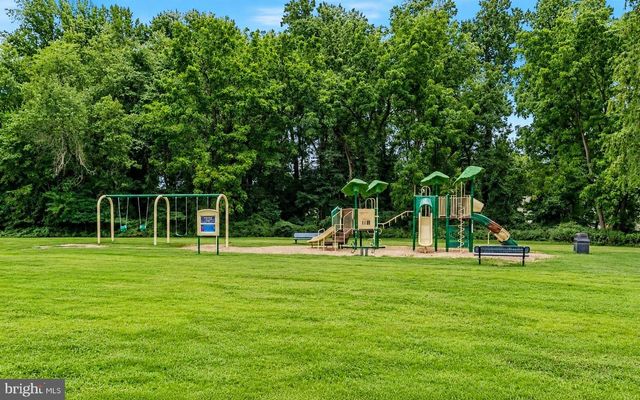 2305 EAGLE ROW, Marlton, NJ 08053