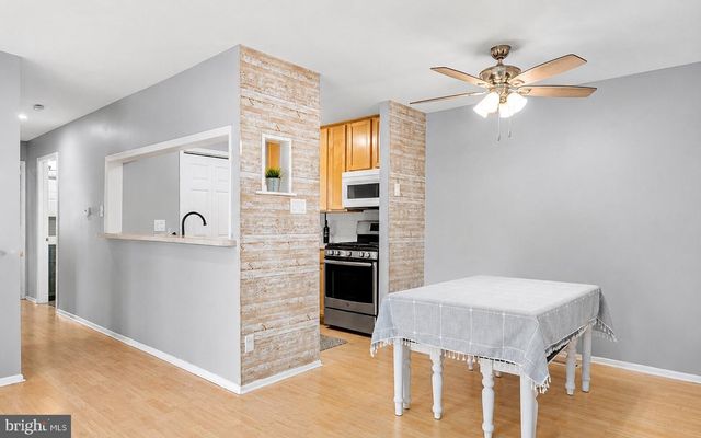 2305 EAGLE ROW, Marlton, NJ 08053