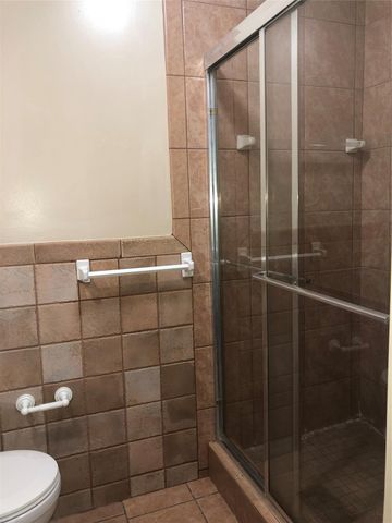 4505 La Branch Street 2, Houston, TX 77004