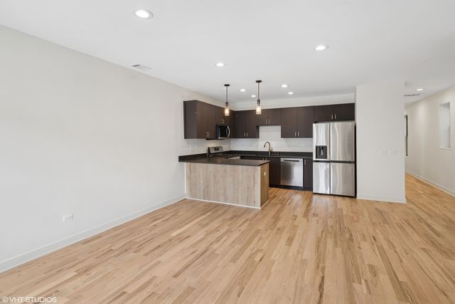 1246 S Fairfield Avenue, Chicago, IL 60608