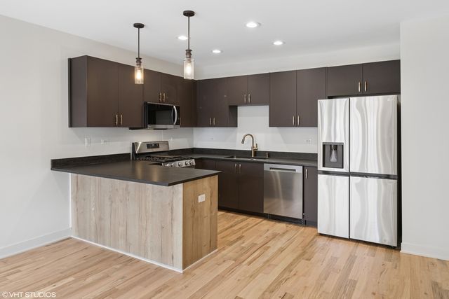1246 S Fairfield Avenue, Chicago, IL 60608