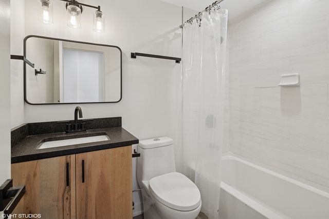 1246 S Fairfield Avenue, Chicago, IL 60608