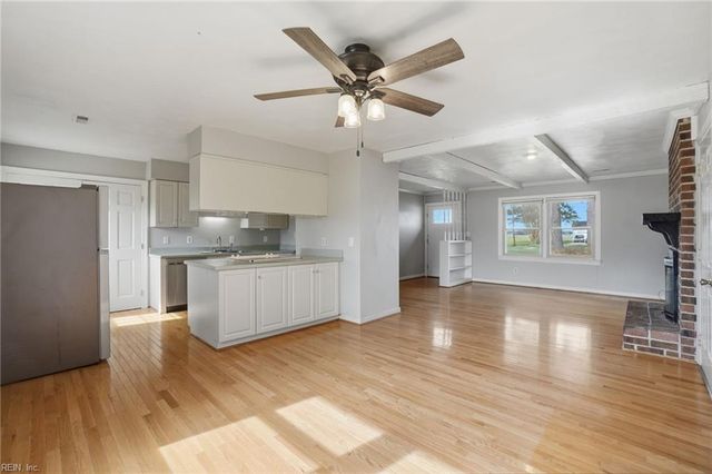 225 Sawyers Creek RD, Camden, NC 27921