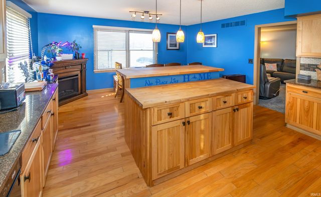 14914 McCutchan Road, Evansville, IN 47725