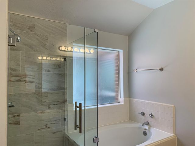 3115 Shady Ridge Trail, Sugar Land, TX 77498