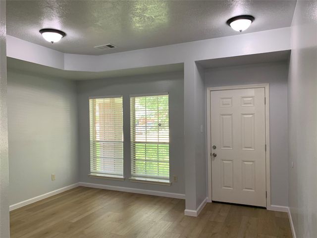 3115 Shady Ridge Trail, Sugar Land, TX 77498