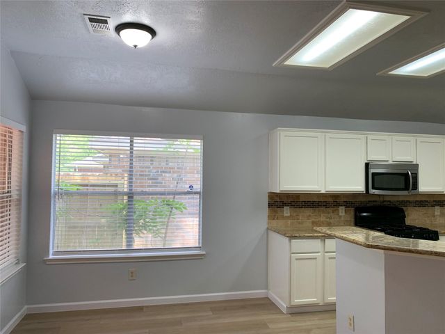 3115 Shady Ridge Trail, Sugar Land, TX 77498