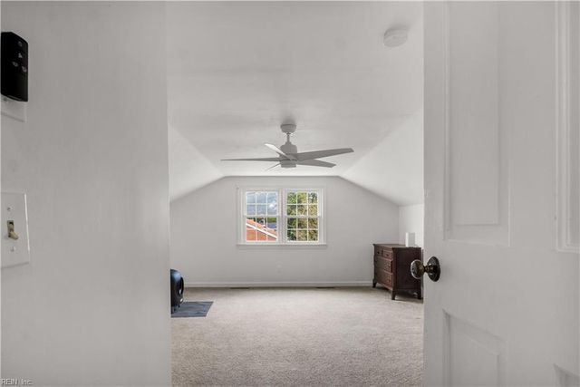 612 Railway Road RD, Yorktown, VA 23692