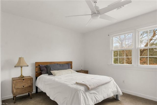 612 Railway Road RD, Yorktown, VA 23692