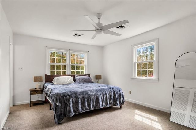 612 Railway Road RD, Yorktown, VA 23692