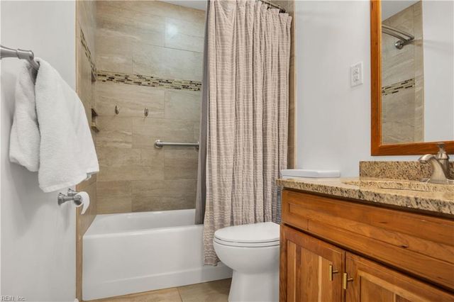 612 Railway Road RD, Yorktown, VA 23692