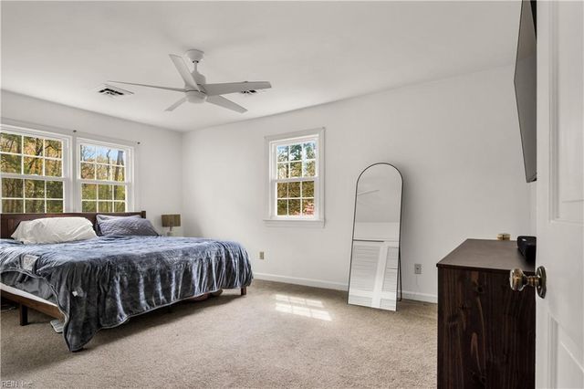 612 Railway Road RD, Yorktown, VA 23692