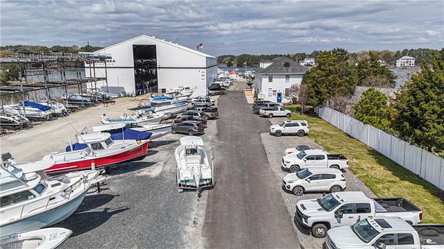 612 Railway Road RD, Yorktown, VA 23692