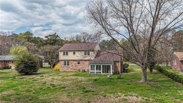 612 Railway Road RD, Yorktown, VA 23692