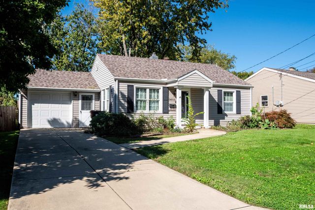 3601 N TWELVE OAKS Drive, Peoria, IL 61604