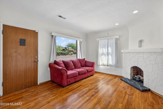 1412 E Spring Street, Tucson, AZ 85719