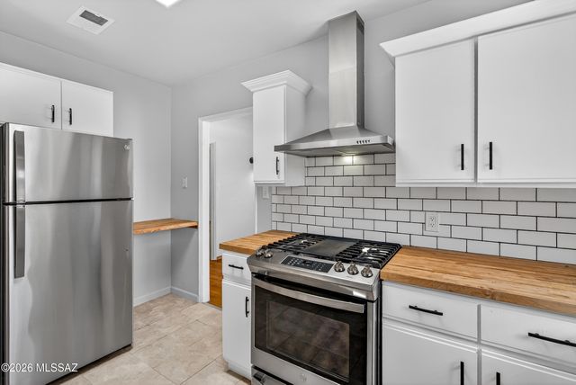 1412 E Spring Street, Tucson, AZ 85719