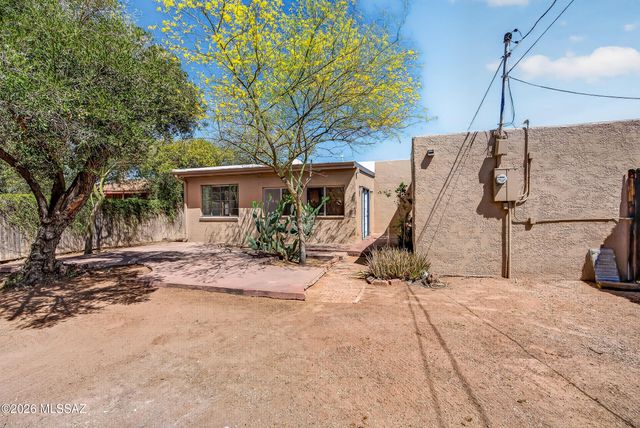 1412 E Spring Street, Tucson, AZ 85719