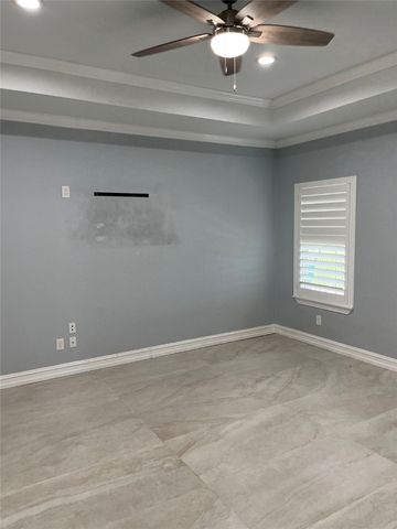 431 Golden Pond Drive, Cedar Hill, TX 75104