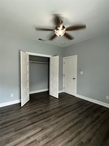 431 Golden Pond Drive, Cedar Hill, TX 75104