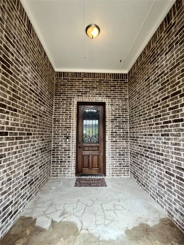 431 Golden Pond Drive, Cedar Hill, TX 75104