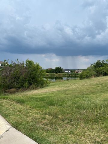 431 Golden Pond Drive, Cedar Hill, TX 75104