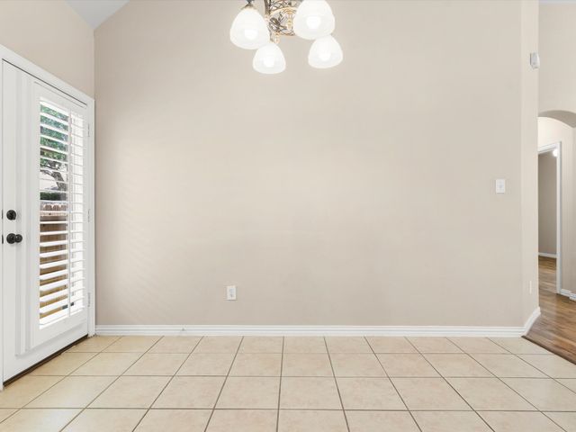 1949 Stonecourt Drive, Bedford, TX 76021