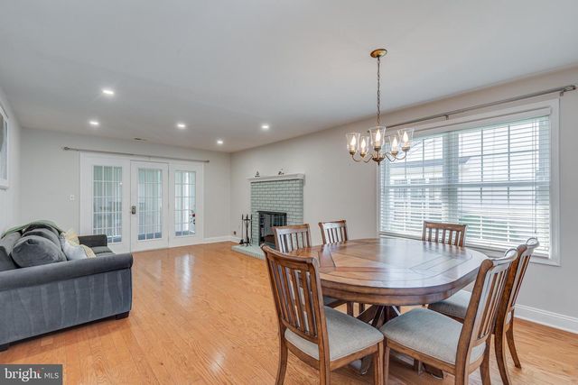 54 N HORSESHOE LN, Columbus, NJ 08022
