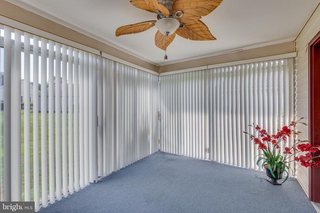 54 N HORSESHOE LN, Columbus, NJ 08022