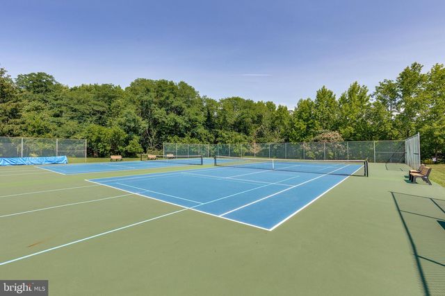 54 N HORSESHOE LN, Columbus, NJ 08022