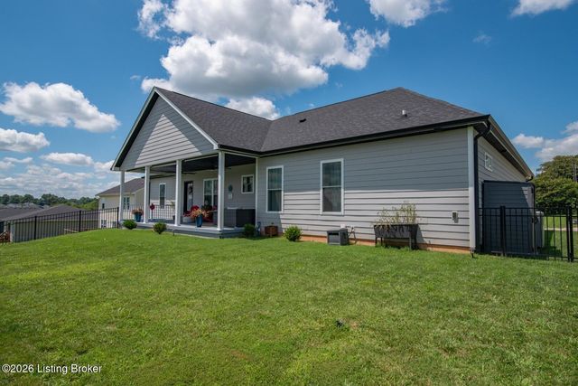 108 Summit Creek Dr, Elizabethtown, KY 42701