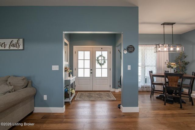 108 Summit Creek Dr, Elizabethtown, KY 42701