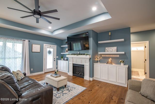 108 Summit Creek Dr, Elizabethtown, KY 42701