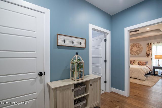 108 Summit Creek Dr, Elizabethtown, KY 42701