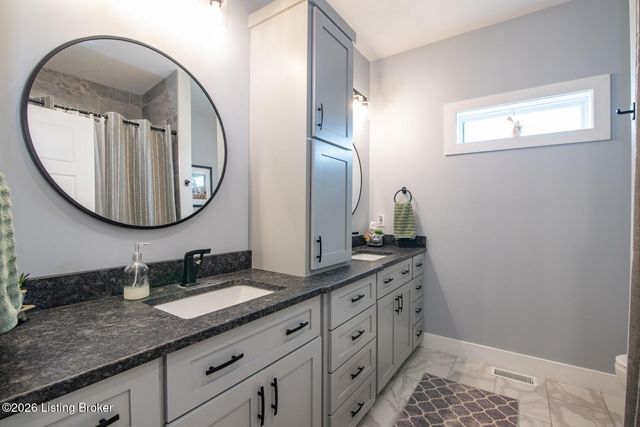 108 Summit Creek Dr, Elizabethtown, KY 42701