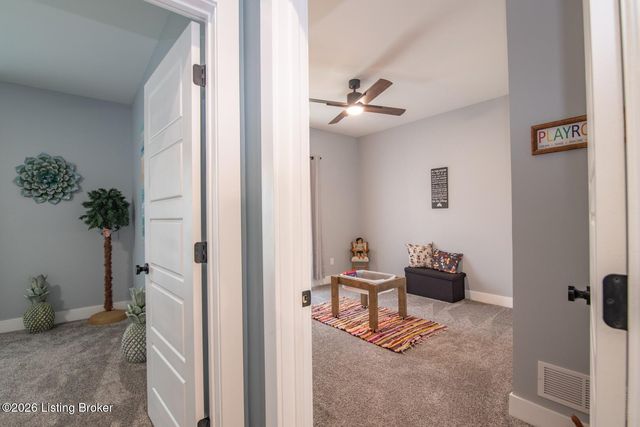 108 Summit Creek Dr, Elizabethtown, KY 42701