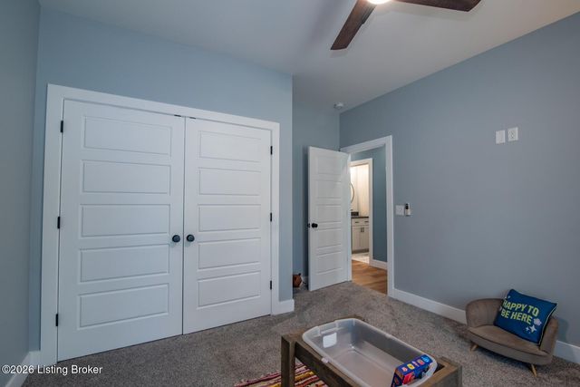 108 Summit Creek Dr, Elizabethtown, KY 42701