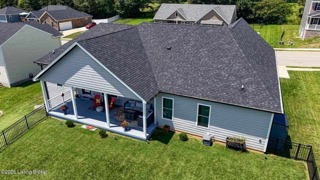 108 Summit Creek Dr, Elizabethtown, KY 42701