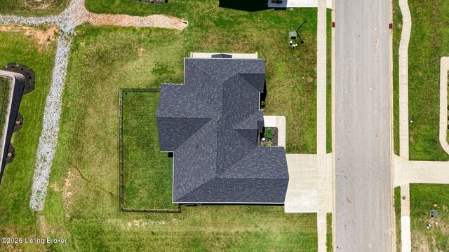 108 Summit Creek Dr, Elizabethtown, KY 42701