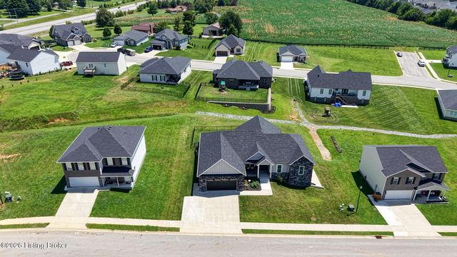 108 Summit Creek Dr, Elizabethtown, KY 42701
