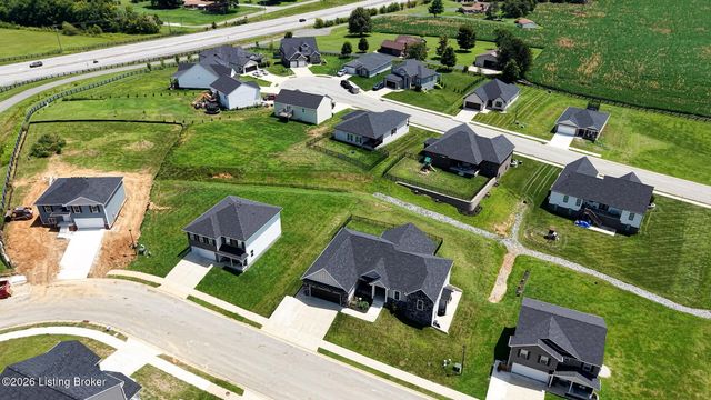 108 Summit Creek Dr, Elizabethtown, KY 42701