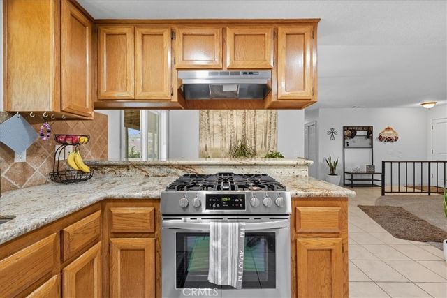 7344 Oxford Avenue, Hesperia, CA 92345