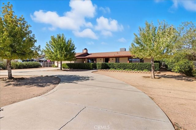 7344 Oxford Avenue, Hesperia, CA 92345