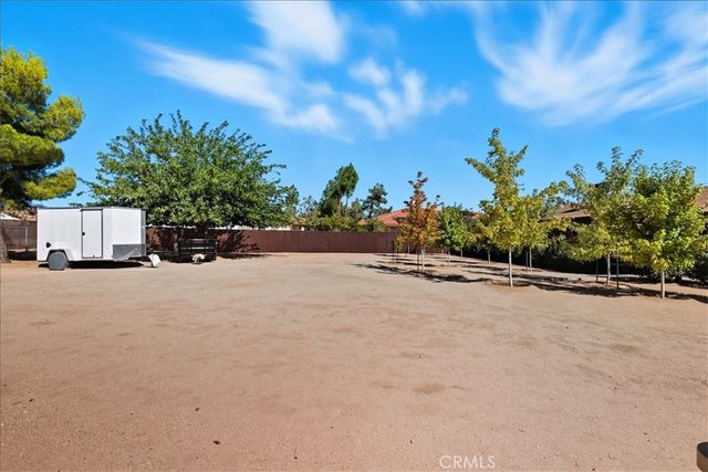 7344 Oxford Avenue, Hesperia, CA 92345